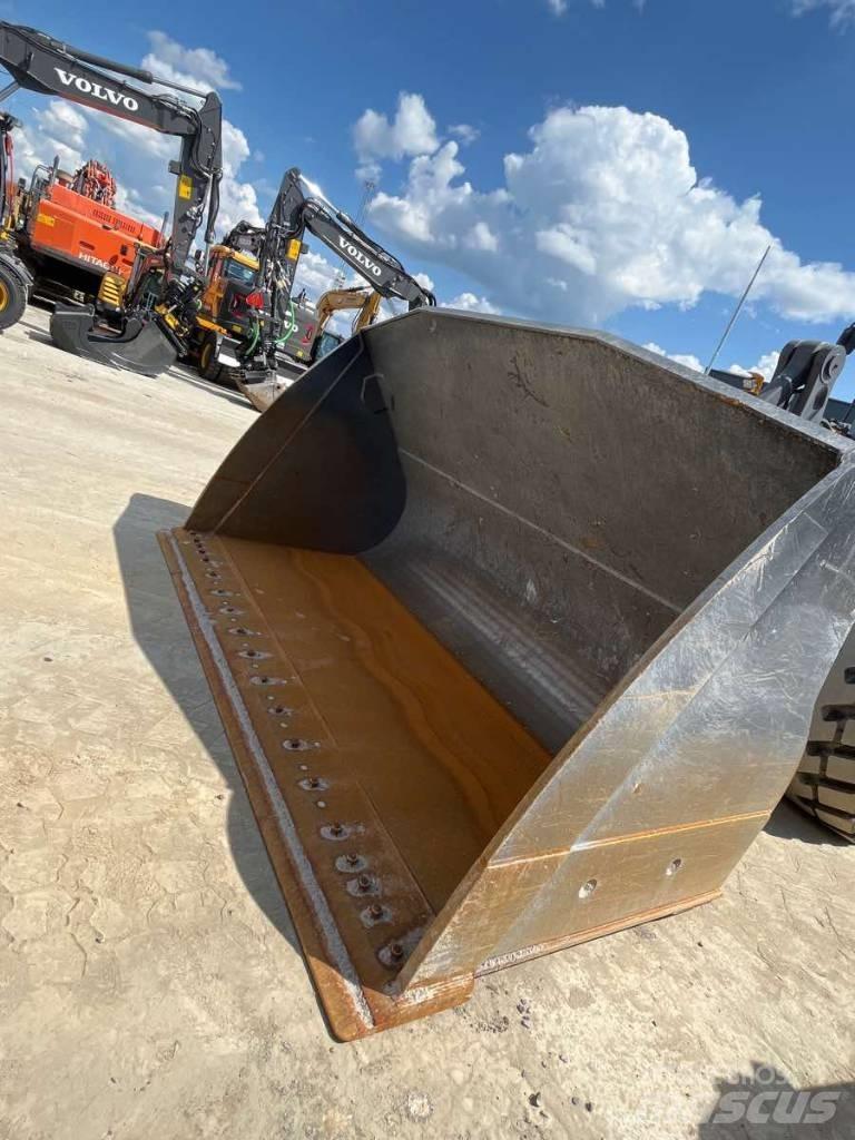 Volvo L220H Φορτωτές με λάστιχα (Τροχοφόροι)