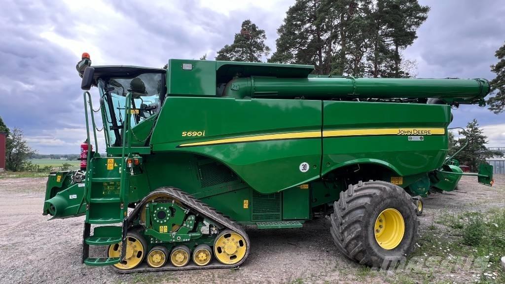 John Deere S 690 Θεριζοαλωνιστικές μηχανές