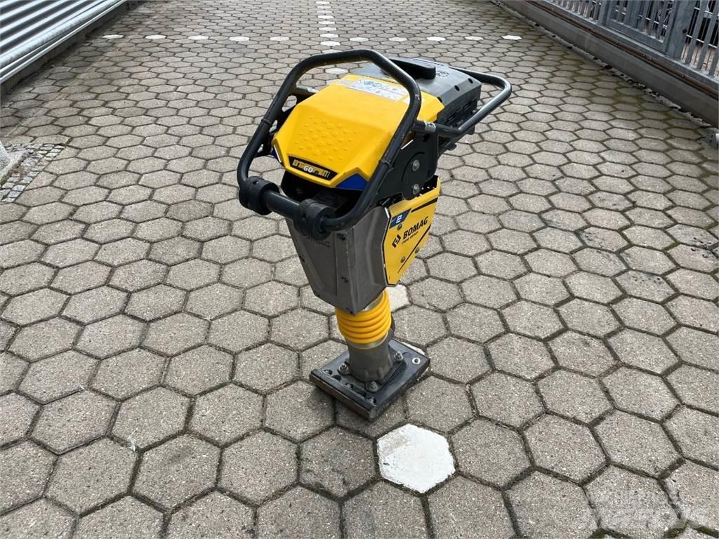 Bomag BT60E Επίπεδοι κόπανοι