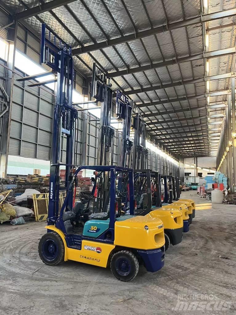 Komatsu FD 30 T-17 Πετρελαιοκίνητα Κλαρκ