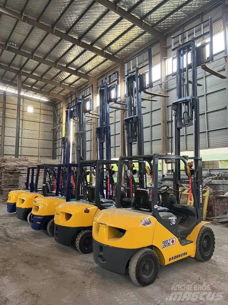 Komatsu FD 30 T-17 Πετρελαιοκίνητα Κλαρκ