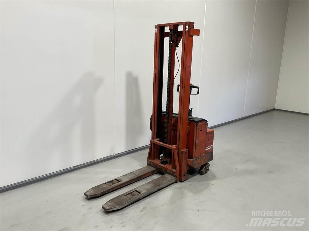 BT LSV 1250 E/10 Ηλεκτρικά παλετοφόρα με ιστό
