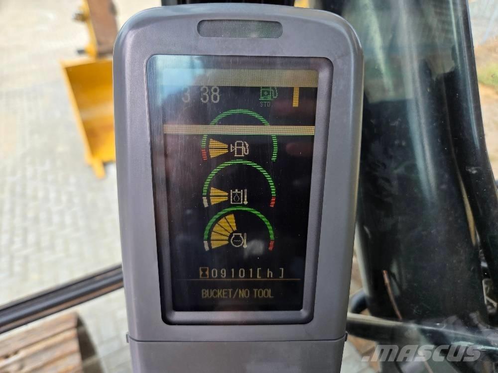 CAT 323DL Εκσκαφείς με ερπύστριες