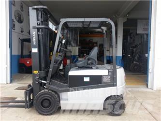 Nissan Q02L25CU Ηλεκτρικά περονοφόρα ανυψωτικά κλαρκ