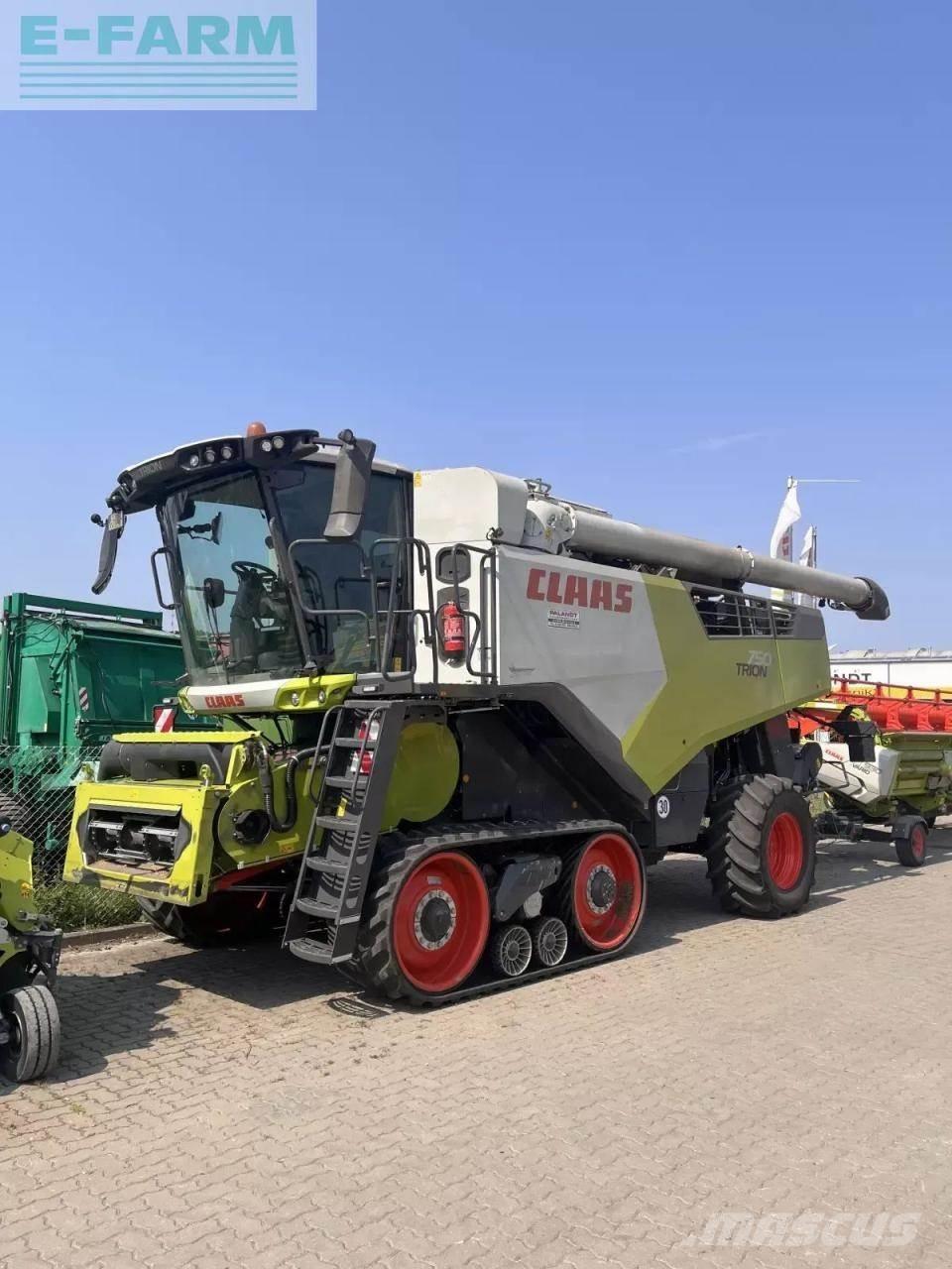 CLAAS trion 750 tt Θεριζοαλωνιστικές μηχανές