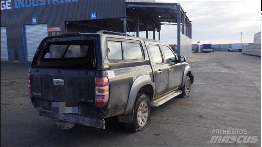Mazda BT-50 Κλούβες με συρόμενες πόρτες