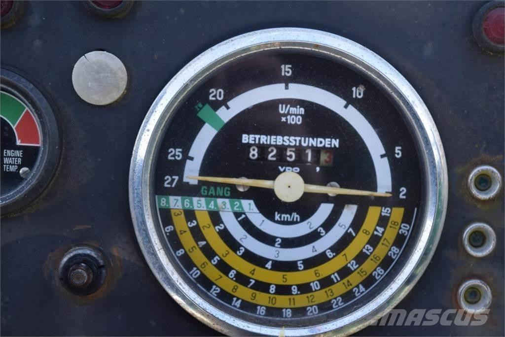 John Deere 2130 Τρακτέρ