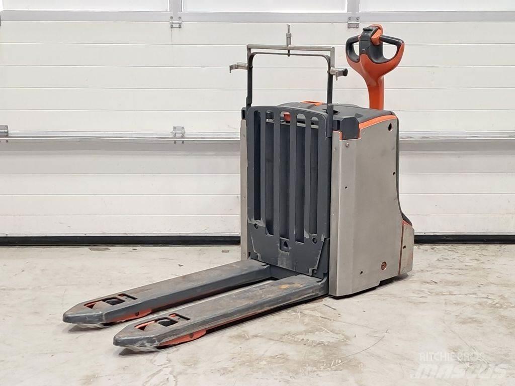 Linde T16L Χειροκίνητο περονοφόρο ανυψωτικό