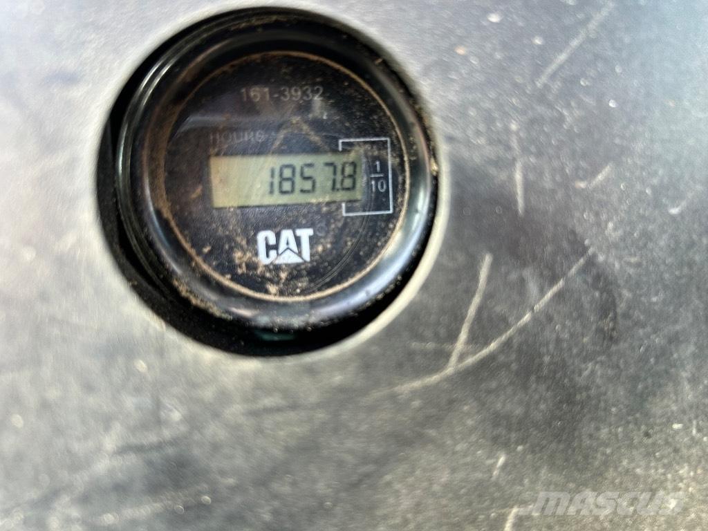 CAT 303.5 C Εκσκαφάκι (διαβολάκι) < 7t