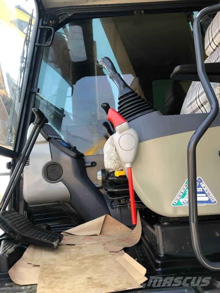 Komatsu 450 Εκσκαφείς με ερπύστριες