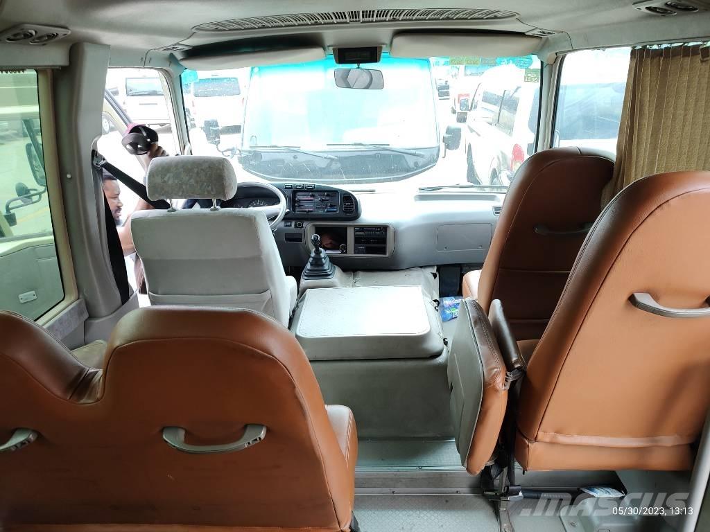 Toyota Coaster Bus Μίνι λεωφορεία