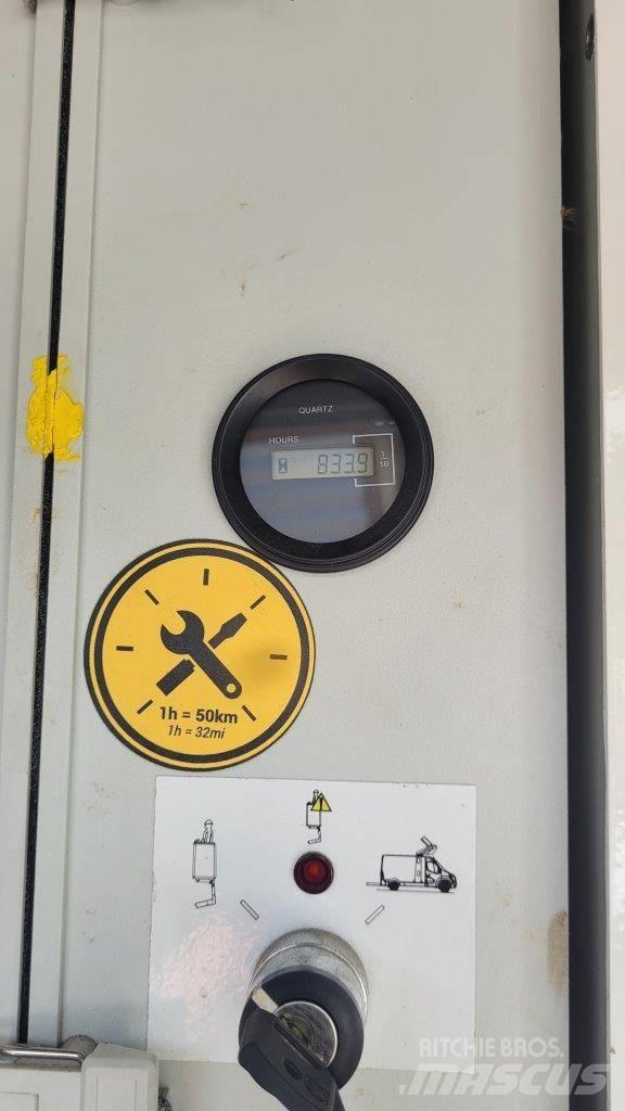 Renault Master Εναέριες πλατφόρμες τοποθετημένες σε ρυμούλκα