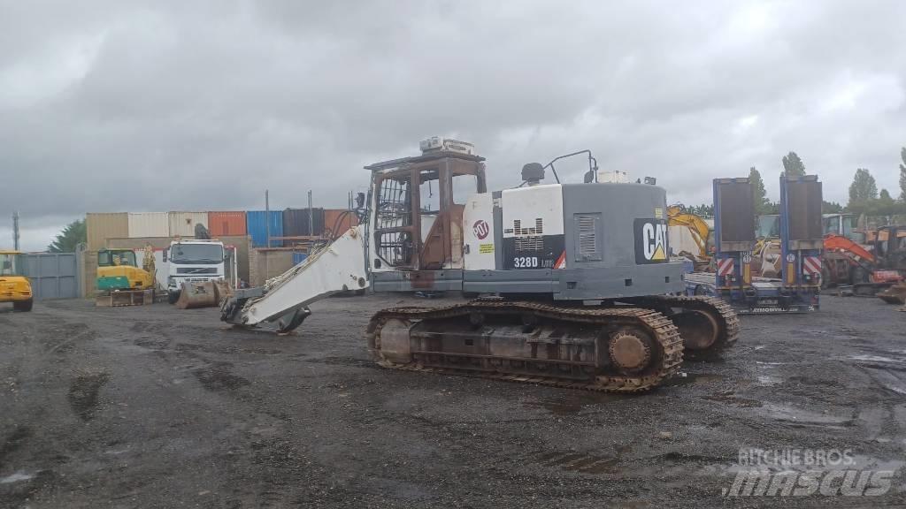 CAT 328 D L Εκσκαφείς με ερπύστριες