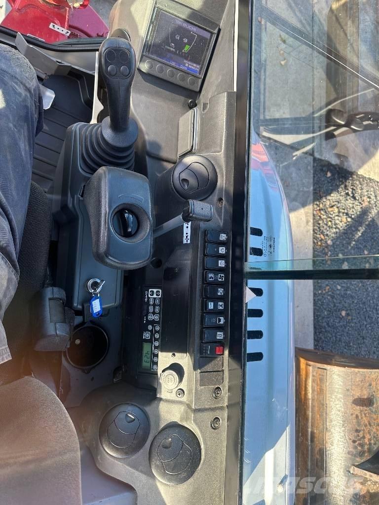 Takeuchi TB 230 Εκσκαφάκι (διαβολάκι) < 7t