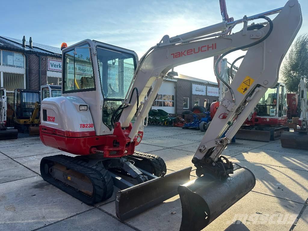 Takeuchi TB 230 Εκσκαφάκι (διαβολάκι) < 7t