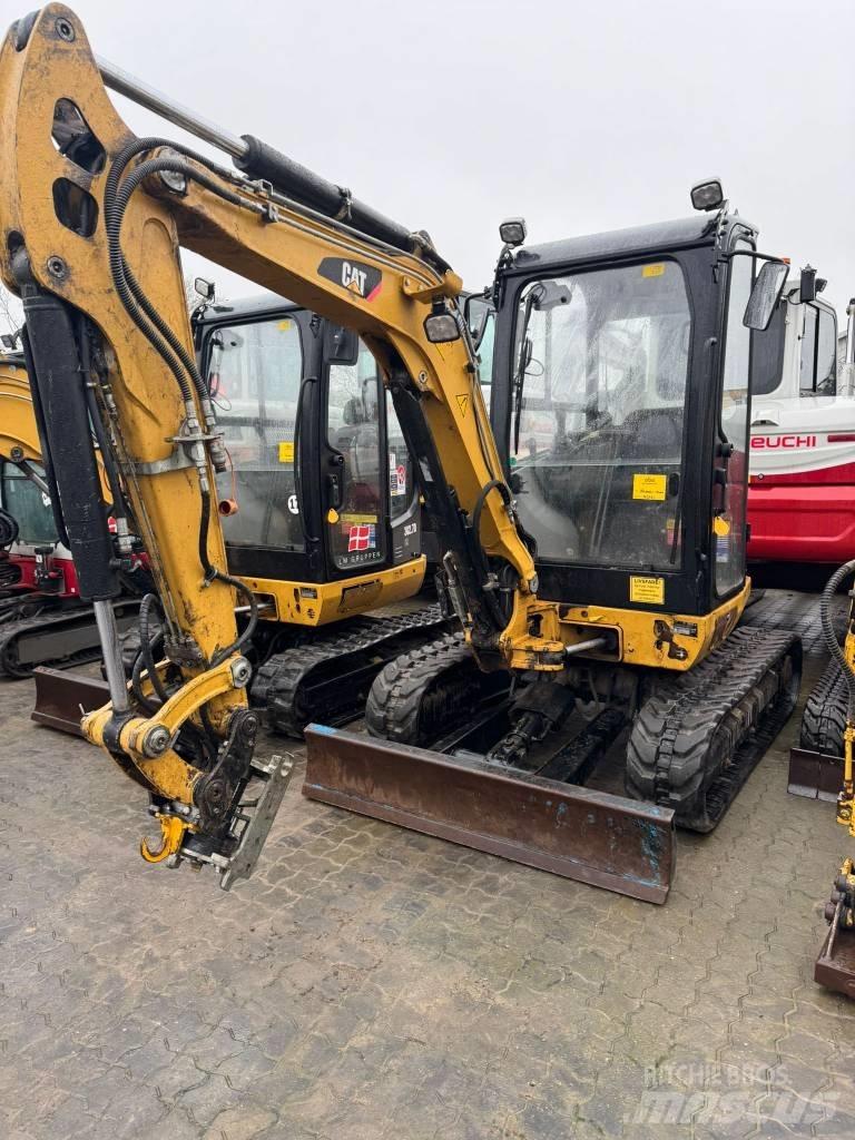 CAT 302.7 D Εκσκαφάκι (διαβολάκι) < 7t