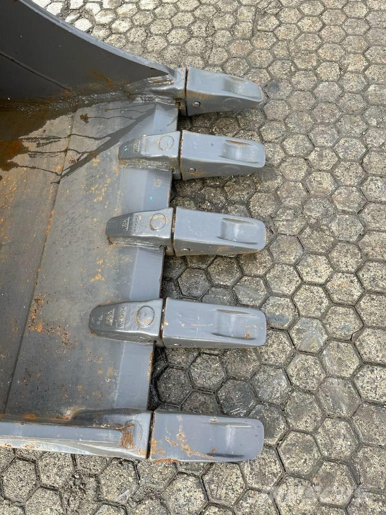 Volvo EC355 Bucket Κουβάδες