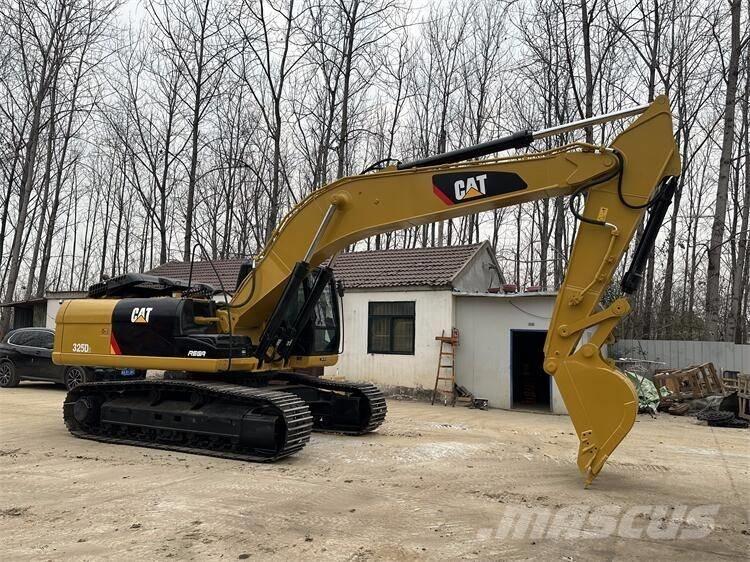 CAT 325D2 Εκσκαφείς με ερπύστριες