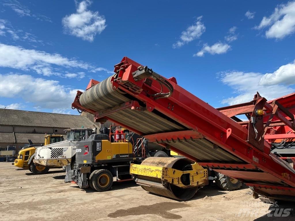 Sandvik QE 141 Κινητές μηχανές κοσκινίσματος
