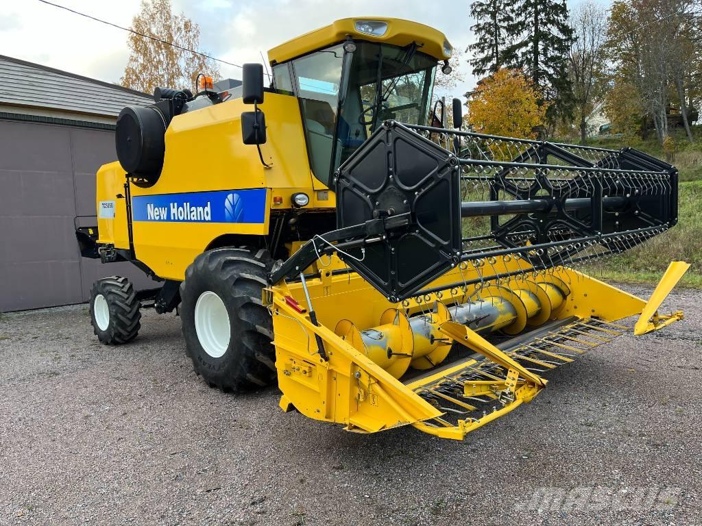 New Holland TC 5050 Θεριζοαλωνιστικές μηχανές