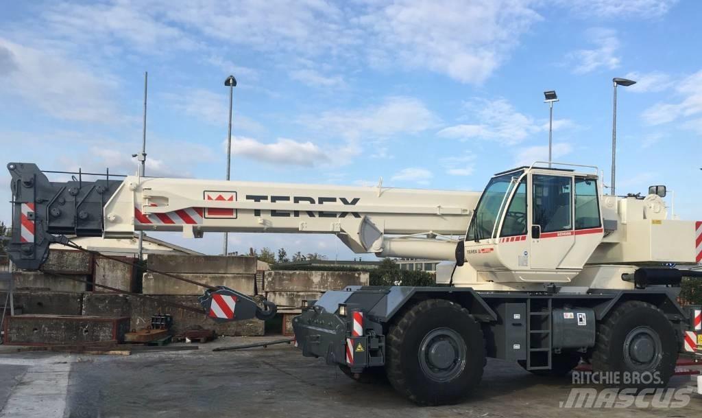 Terex A 450 Γερανοί ανώμαλου εδάφους