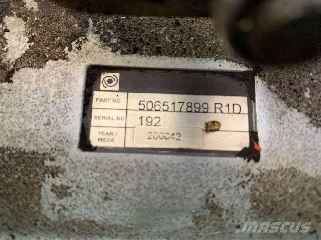 Valmet 350.1 Κεφαλές συλλεκτικών μηχανών