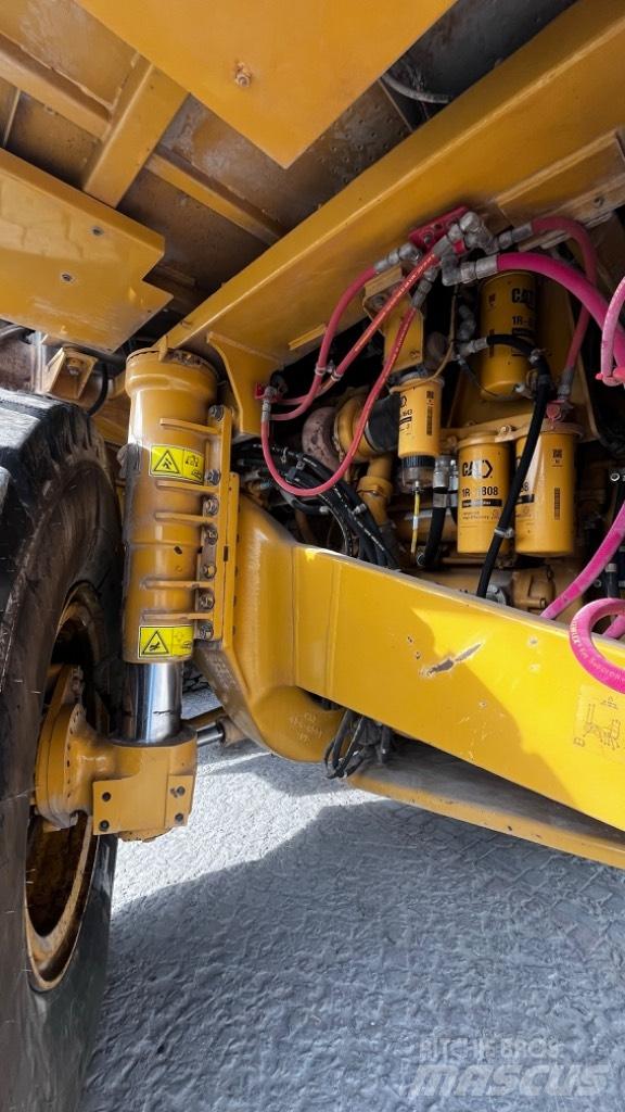 CAT 773 E Άκαμπτα Dumper με ανατρεπόμενο κάδο