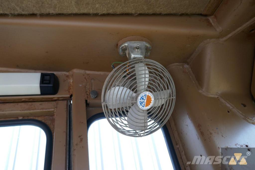 CAT 130G Γκρέιντερς