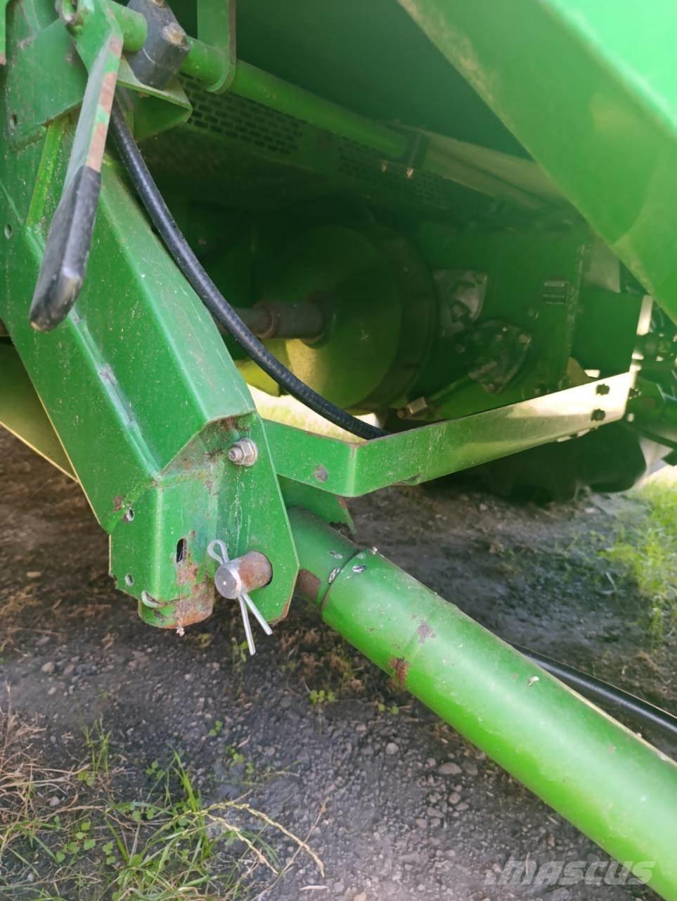 John Deere W650 Θεριζοαλωνιστικές μηχανές