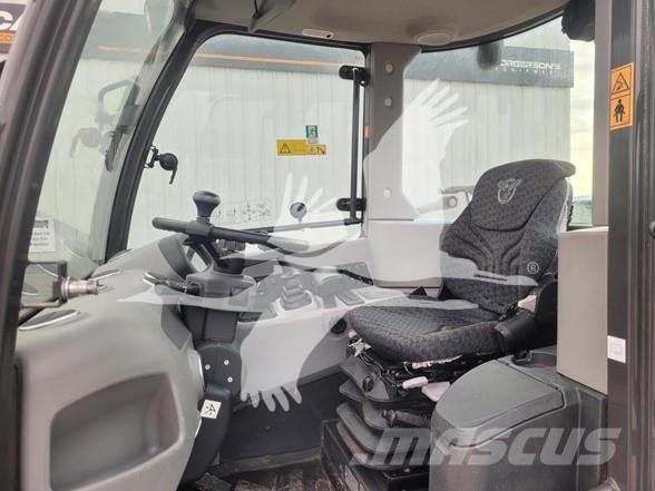 CASE 221F Φορτωτές με λάστιχα (Τροχοφόροι)