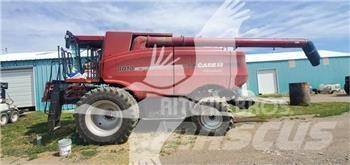 Case IH 8010 Θεριζοαλωνιστικές μηχανές