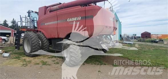 Case IH 8010 Θεριζοαλωνιστικές μηχανές