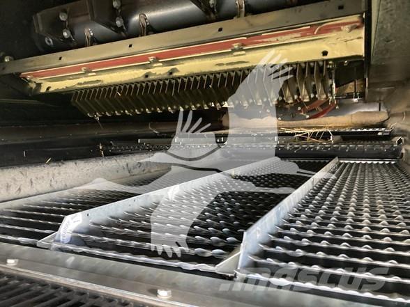 Case IH 8250 Θεριζοαλωνιστικές μηχανές