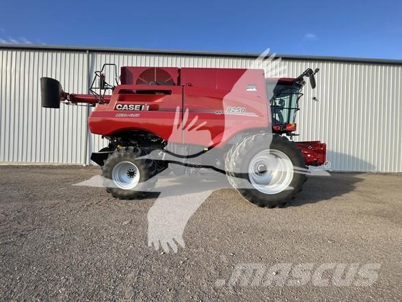 Case IH 8250 Θεριζοαλωνιστικές μηχανές