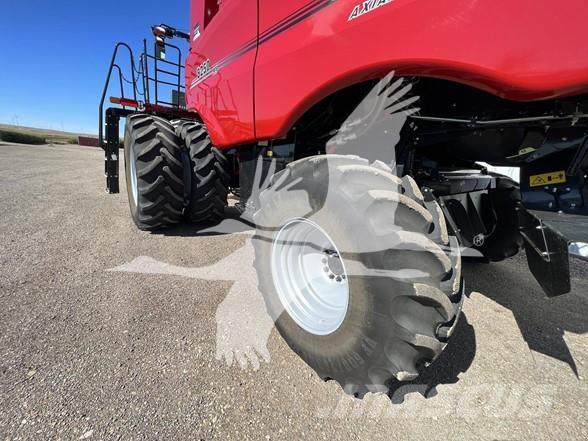Case IH 8250 Θεριζοαλωνιστικές μηχανές