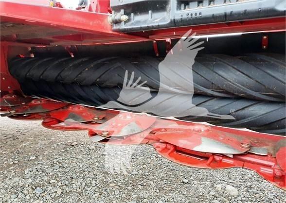 Case IH DC163 Αναμοχλευτήρες