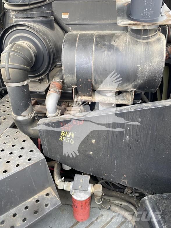 Gleaner R65 Θεριζοαλωνιστικές μηχανές