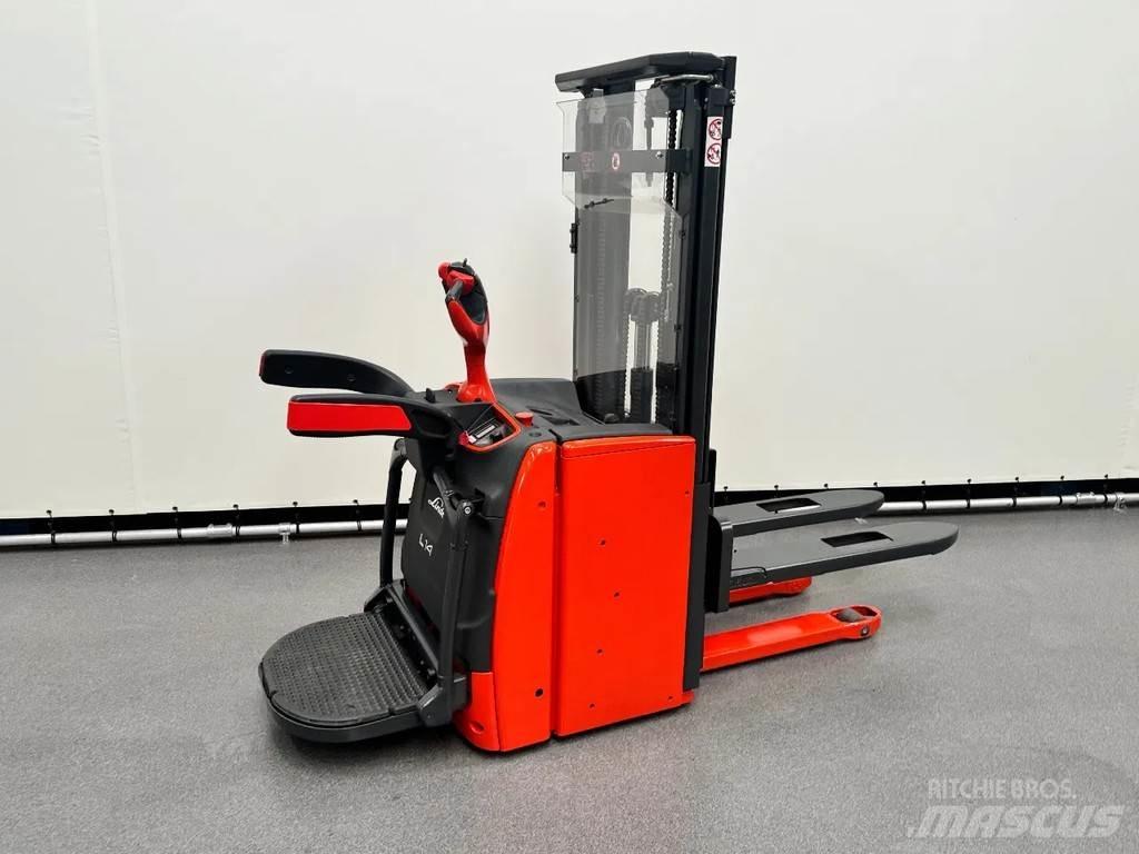 Linde L 14 AP Παλετοφόρα πεζού χειριστή με ιστό