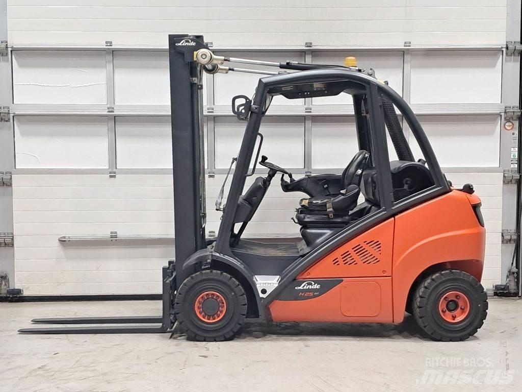 Linde H25T-02 Περονοφόρα ανυψωτικά κλαρκ με φυσικό αέριο LPG