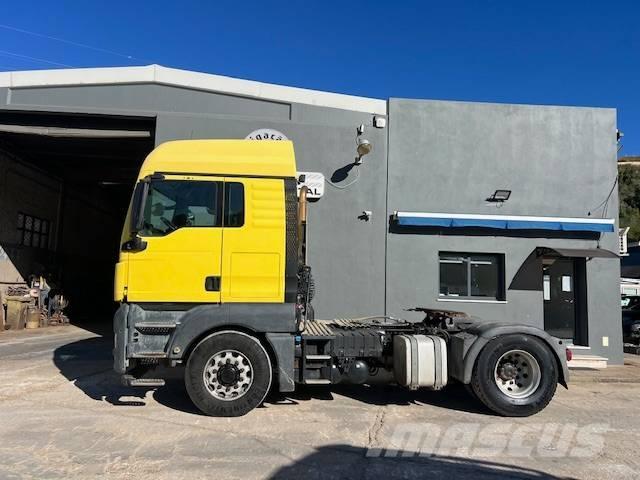 MAN 18.440 Τράκτορες