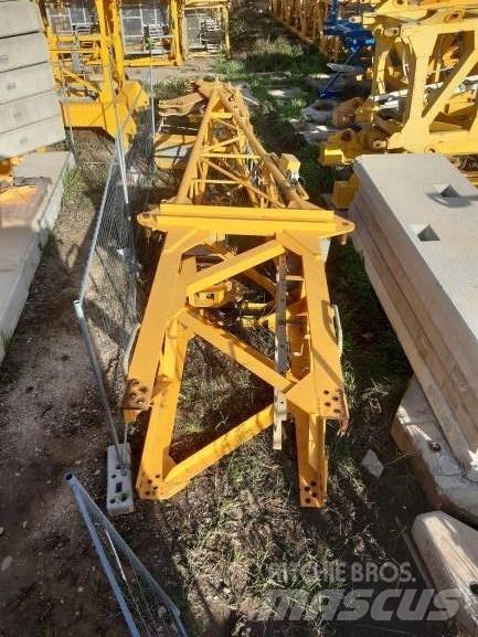 Potain MD 238 J10 Αυτοεγειρόμενοι γερανοί