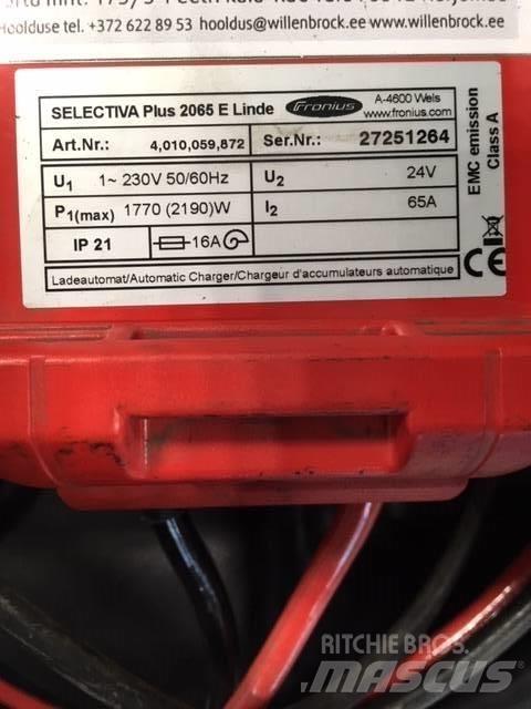 Linde D12HPSP/133 Ηλεκτρικά παλετοφόρα με ιστό