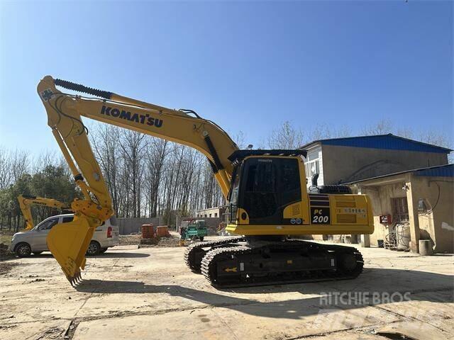 Komatsu PC200-8 Εκσκαφείς με ερπύστριες