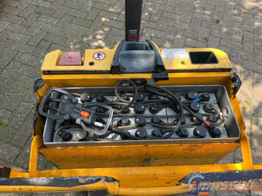 Jungheinrich EJE 118 Παλετοφόρα πεζού χειριστή με ιστό