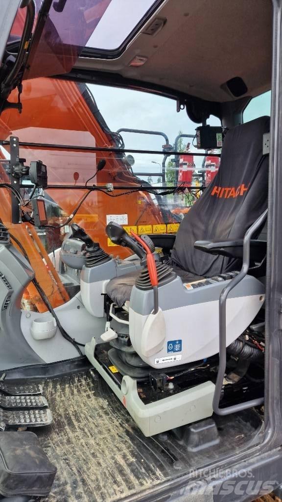 Hitachi ZX250LC-6 Εκσκαφείς με ερπύστριες