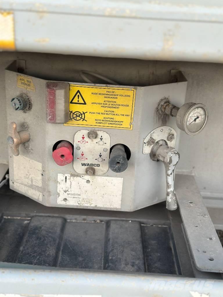 Stas SZ 336 V Ανατρεπόμενες ημιρυμούλκες