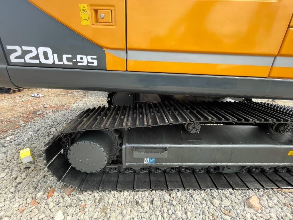 Hyundai 220 Εκσκαφείς με ερπύστριες