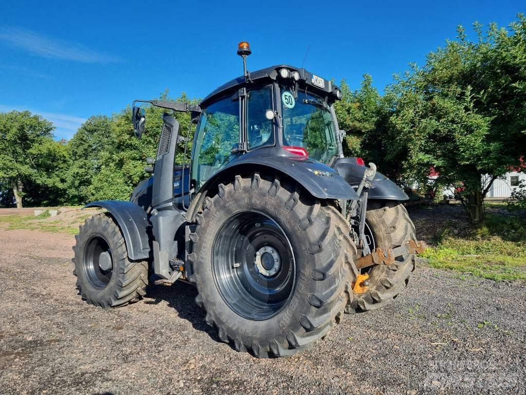 Valtra T175D Τρακτέρ