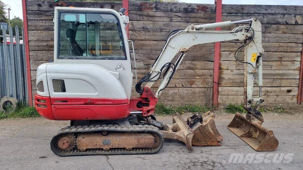 Takeuchi TB 230 Εκσκαφάκι (διαβολάκι) < 7t