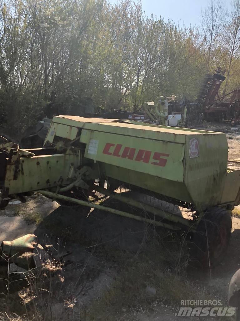 CLAAS Markant Πρέσες τετράγωνων δεμάτων